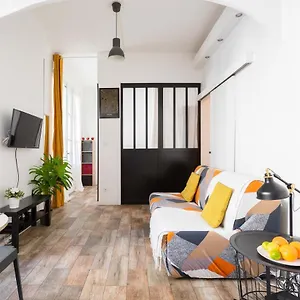 https://lukey-homes-apartments-place-du-chateau-joly.fr-provencehotel.com