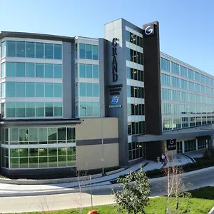 The Grand Airport By Lakeview Otel Vinnipeg