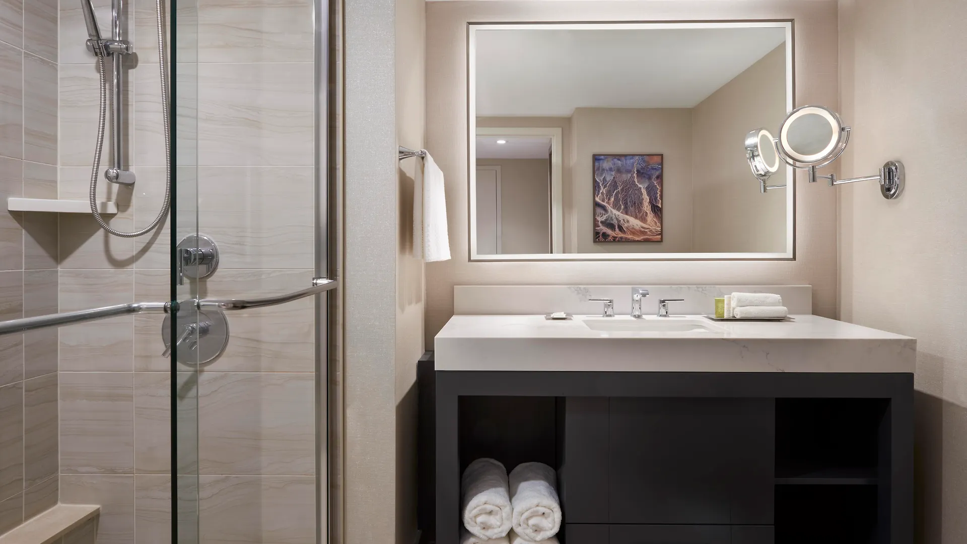 Hilton Toronto Otel