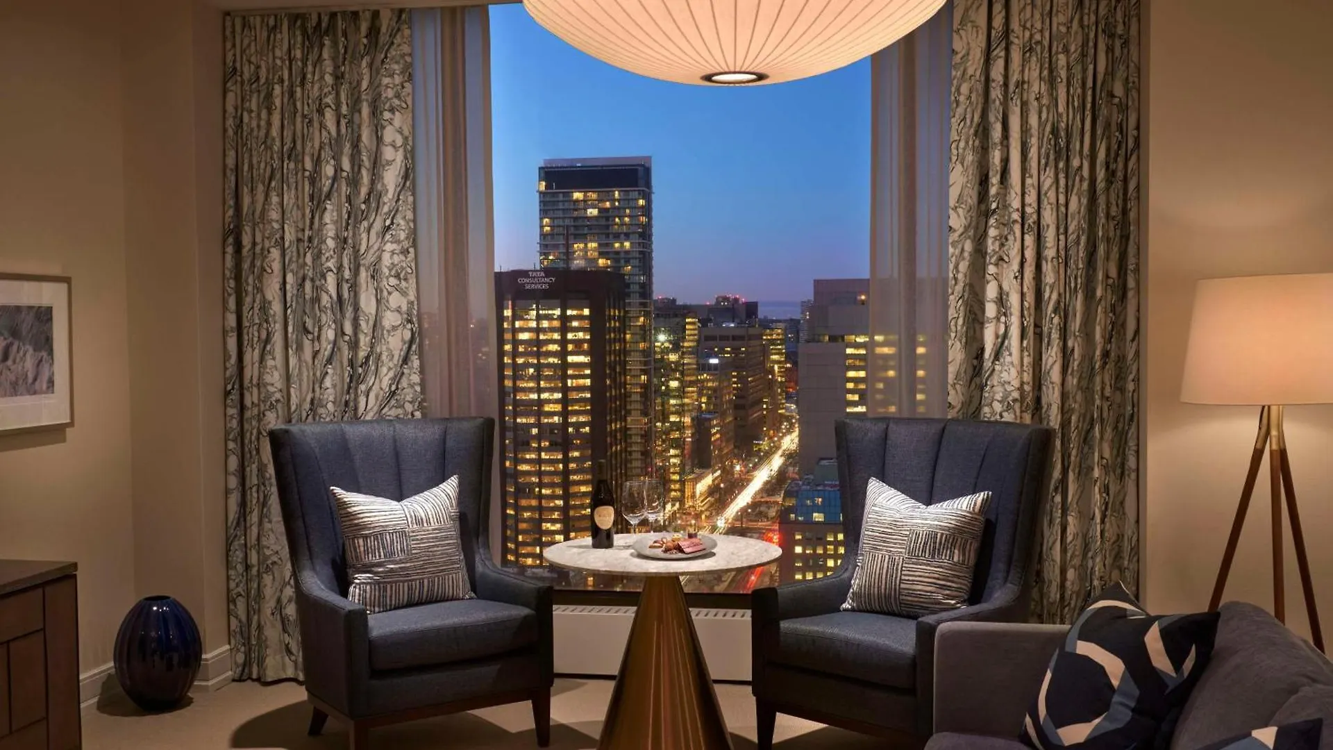 Hilton Toronto Otel