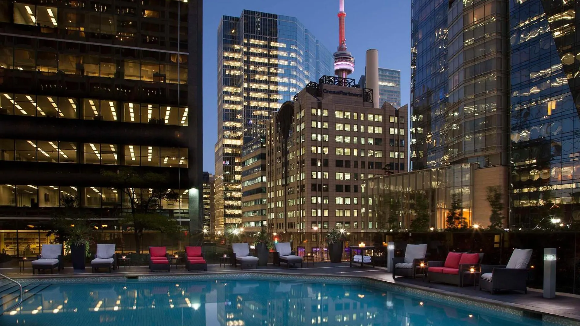 Hilton Toronto Otel