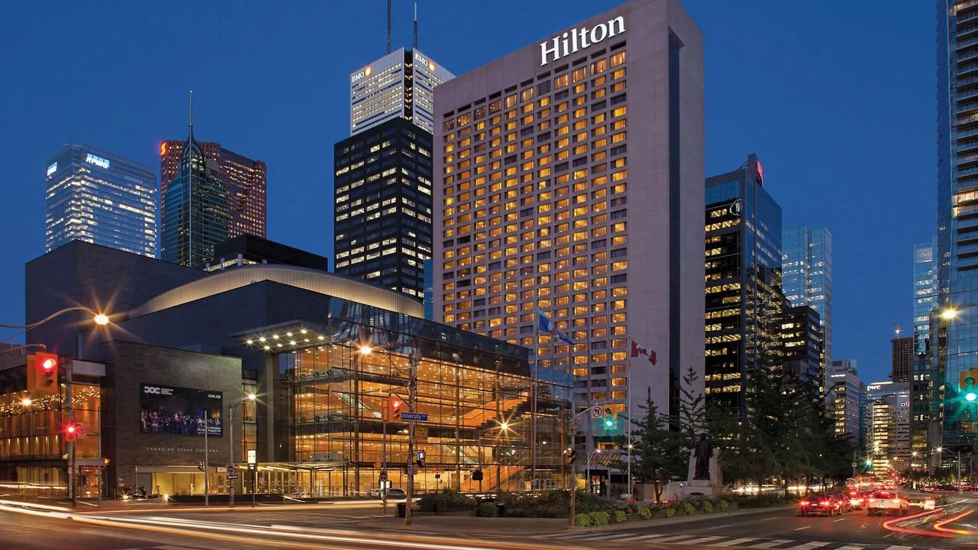 Hilton Toronto Otel